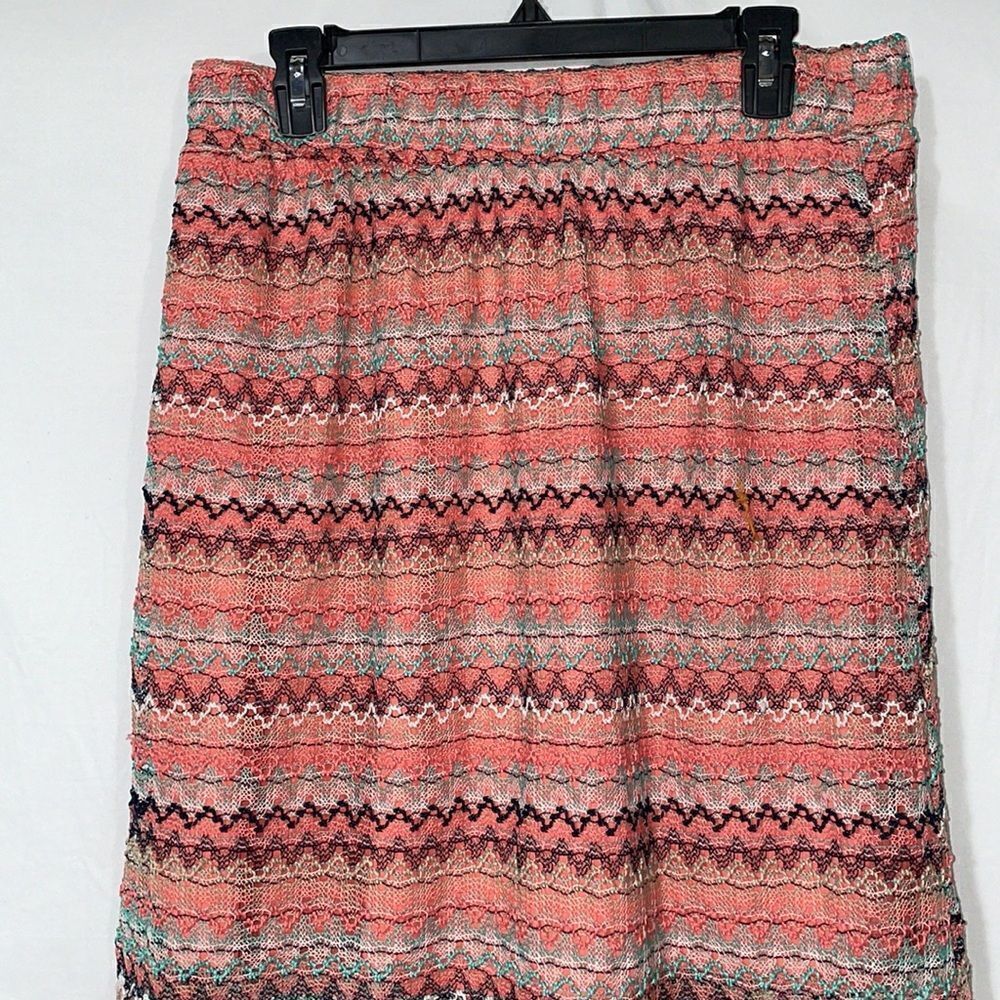 No Boundaries skirt  - Picture 2 of 11